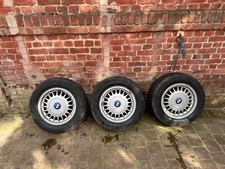 Lot de 3 jantes BMW montées