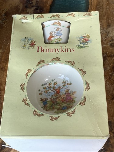 Royal doulton bunnykins - doulton,