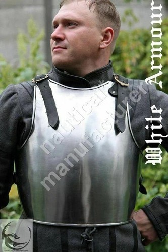 Cuirasse fantaisie médiévale