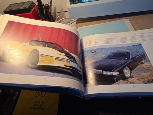 Livre muscle car - livre,