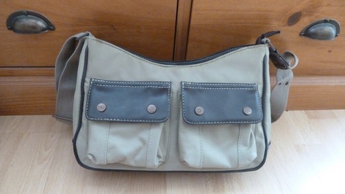 Sac besace - sac      , besace    