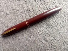 Stylo plume Waterman Standard Lady bordeaux à cartouche de verre plume or 18 cts