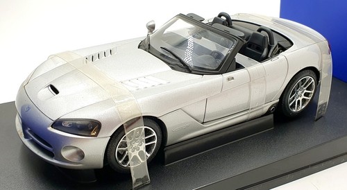 Autoart scale diecast - 1/18,