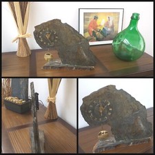 PENDULE/HORLOGE À BALANCIER MONTÉE SUR PIERRE NATURELLE - CHIFFRES ROMAINS -