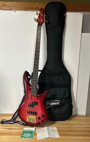 Guitare basse électrique