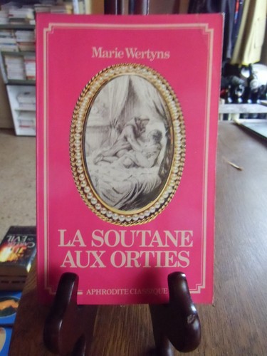 Soutane aux orties marie - -,
