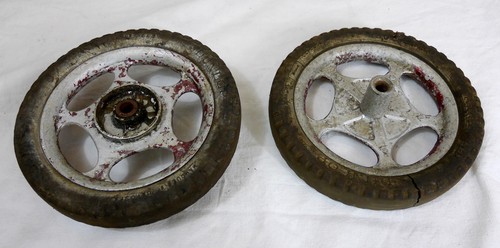 Anciennes roue aluminium - ,