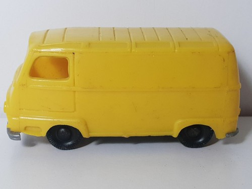 Voiture renault estafette - 1/48,