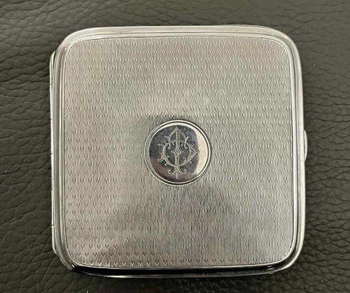 Ancienne boite etui - ancienne,