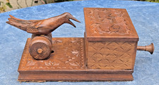 Beau distributeur de cigarettes ancien / Oiseau en bois sculpté / Mécanique