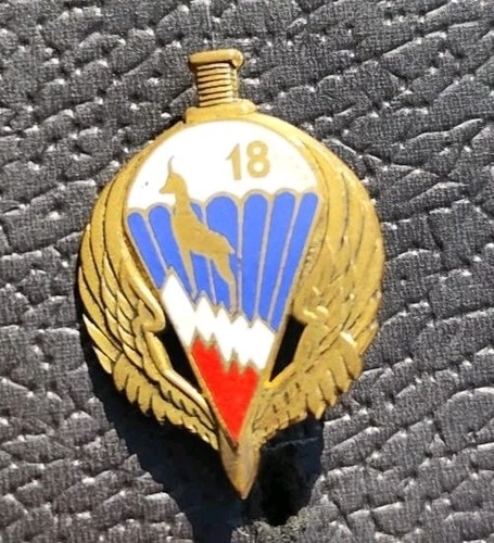 Insigne régiment - insigne, 18°