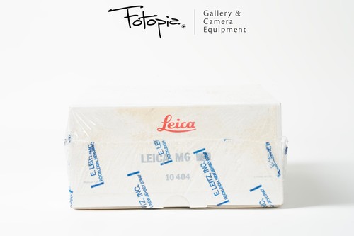 Sealed new box leica - box,