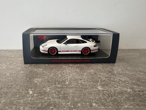 Porsche 911 996 - rs, blanche
