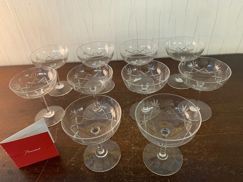 Coupes champagne taillé - à,