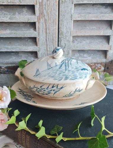 Ancienne sauciere terre - sauciere,