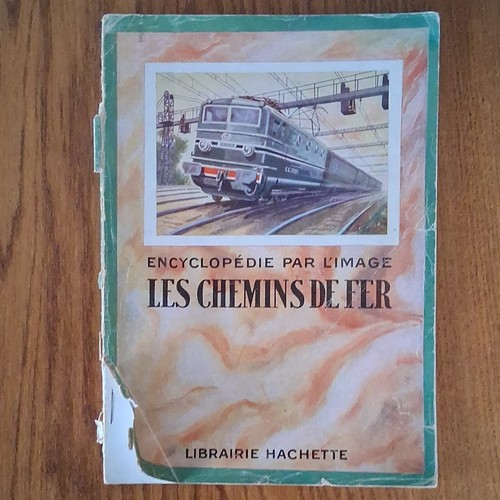 Librairie hachette - librairie,