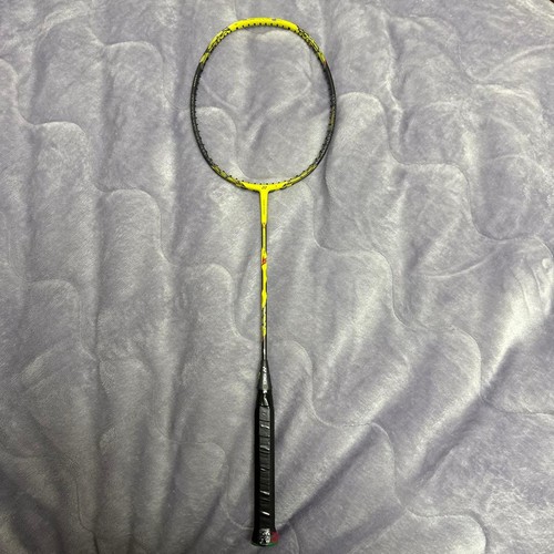 Yonex voltric force 4ug5 - yonex,