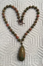 Teardrop Unakite Gemstone Pendant Toggle Necklace with Unakite Beads G57