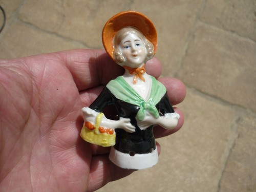 Authentique demi figurine - authentique,