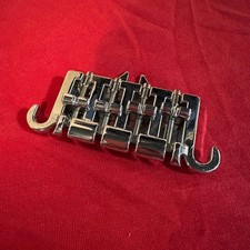 Basse électrique pont chromé