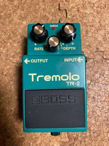 Boss tremolo - tremolo,