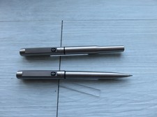 Set stylos Plume et porte-mines Parker 25 acier poli FP MP