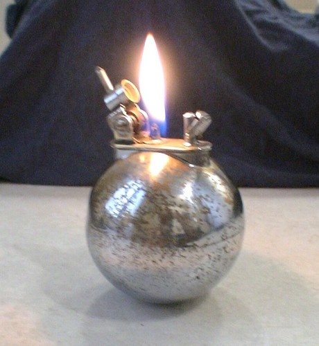 Briquet ancien boule - ancien, **