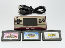 Game Boy Micro Famicom avec