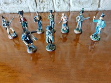 9  SOLDATS PLOMBS ANCIEN signe WATERLOO REGIMENTS DONT NAPOLEON ET WELLINGTON