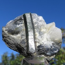 Minéraux *** CRISTAL DE SMARAGDE VERT Sur MATRICE Brésil 4 CM