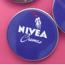 RARE très petite Boite 4cm 10 ml Nivea Collection illustrée les amoureux /coeurs