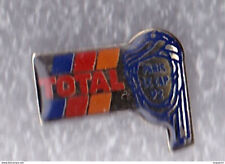 PIN S TOTAL PARIS LE CAP 92