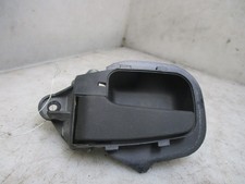 Poignee interieur porte avant