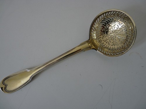 Saupoudreuse argent vermeil