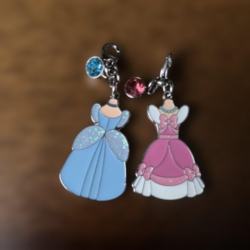 Porte clés charm - charm, robe