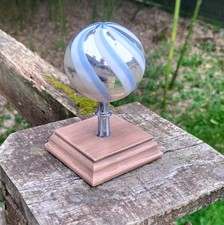 Ancienne Déco De Noël. Boule, Cimier De Sapin, Forme Originale. Verre Eglomisé