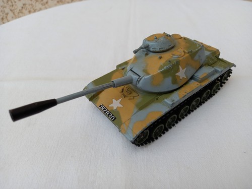 Corgi char tank - char, m60