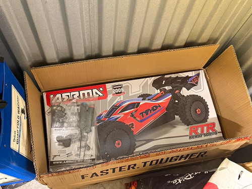 Arrma typhon 4x4 - typhon,