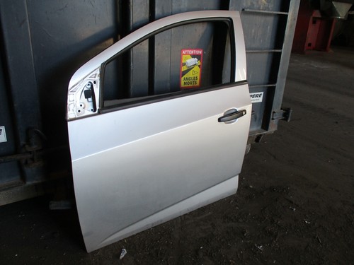 Chevrolet aveo 2 essence - chevrolet,