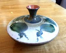 Joli vase toupie en grès
