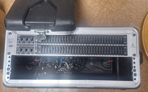 Behringer ultragraph pro - behringer,