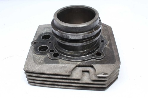 Cylindre piston gauche moto - cylindre,