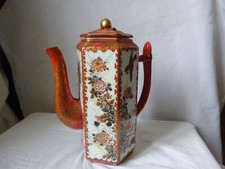 Théière ancienne porcelaine