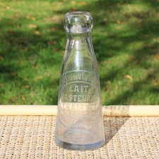Ancienne bouteille de lait / Laiterie Chatenet à Saint Pierre du Vauvray (Eure)