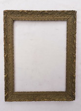 Cadre en bois et stucs dorés fin XIXe S. - feuillure : 40,2 x 30,2 cm