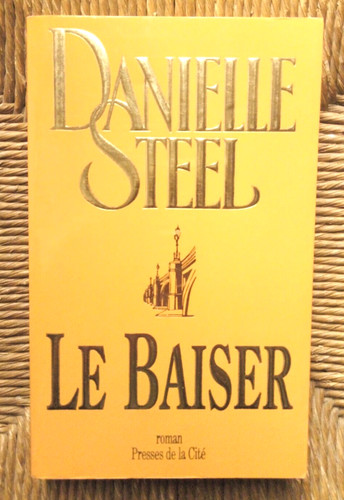 Livre roman baiser de - roman,