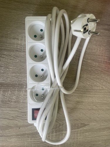Multiprise prises avec - multiprise,