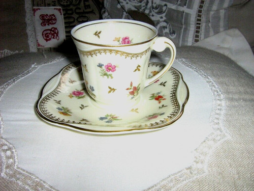 Belle tasse café - tasse, ancienne