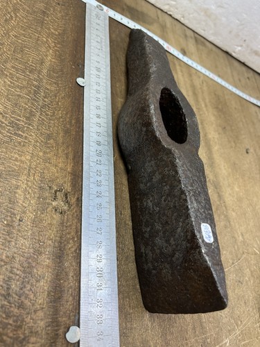 Outil ancien marteau taillant - marteau,