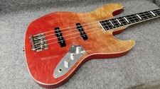 Guitare basse électrique